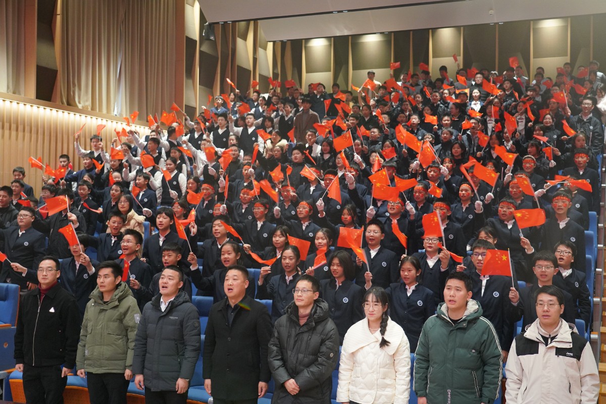 红歌唱响爱国情 传承精神共奋进|汉江实验学校初中部一二·九大合唱