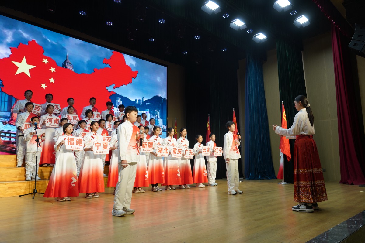 红歌唱响新时代  青春奋进新征程 | 汉江实验学校举行“一二·九”合唱