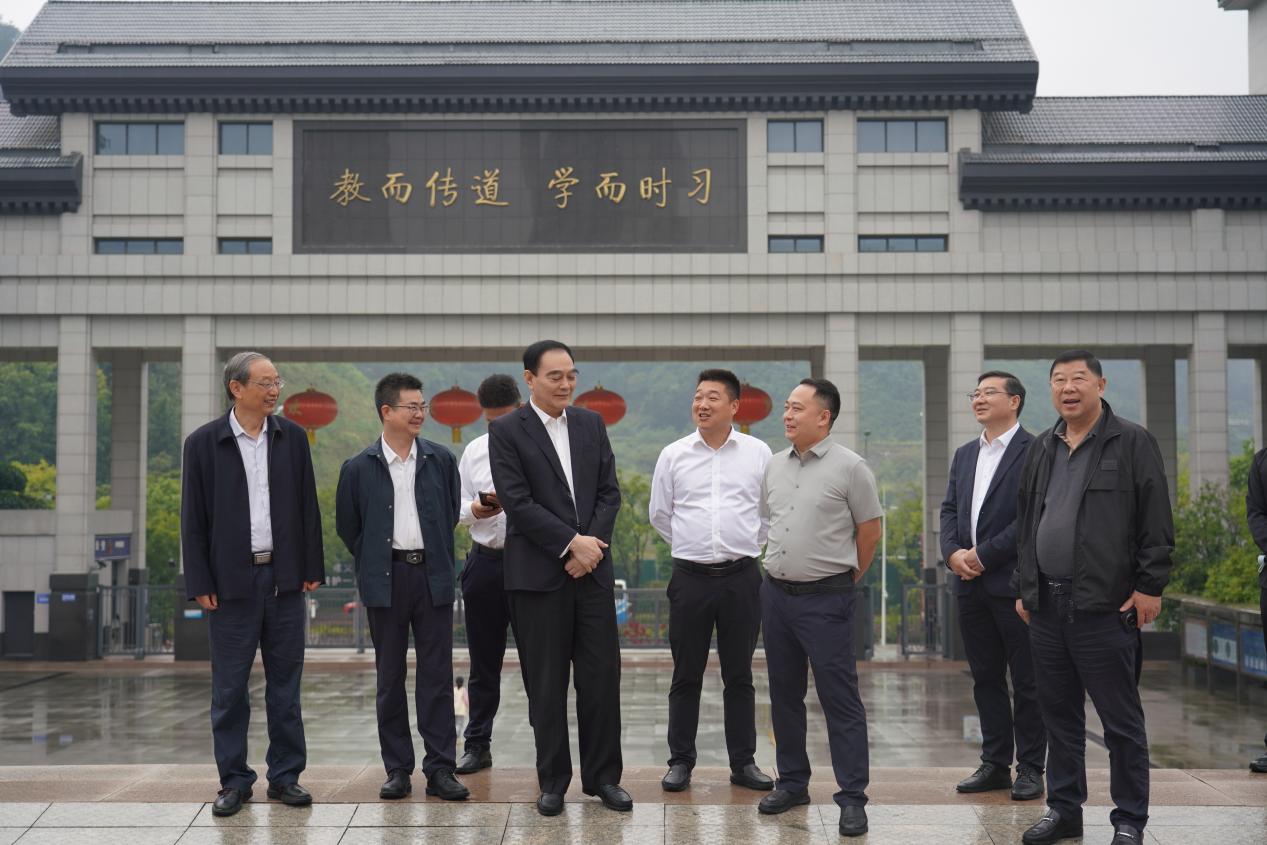 深化校际合作·共谋教育发展  | 武昌首义学院理事长金国华一行莅临我校考察交流